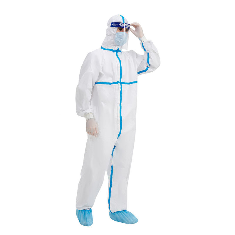 Batas disponibles blancas del FDA con el uniforme de la clínica de la capilla